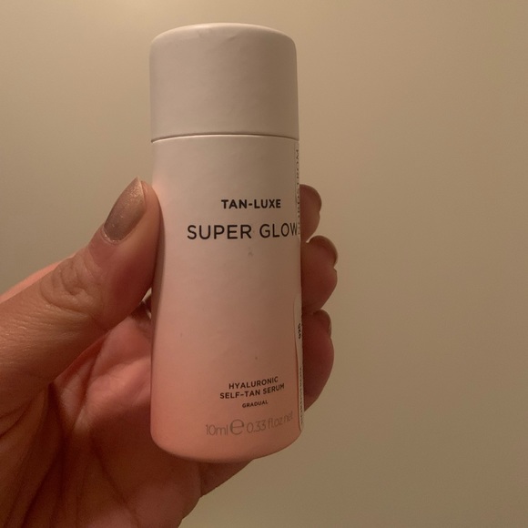 BNIB TAN LUXE SUPER GLOW - Picture 1 of 2